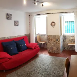  Apartment Centre
